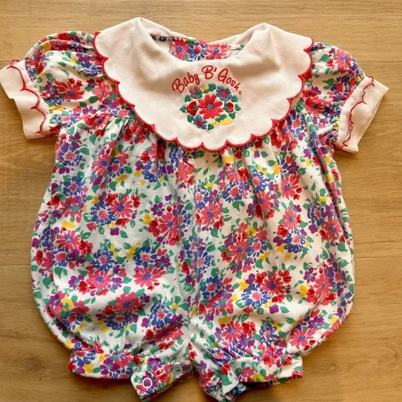 Vintage Oshkosh B’gosh bubble romper 6/9 months floral - Picture 1 of 6